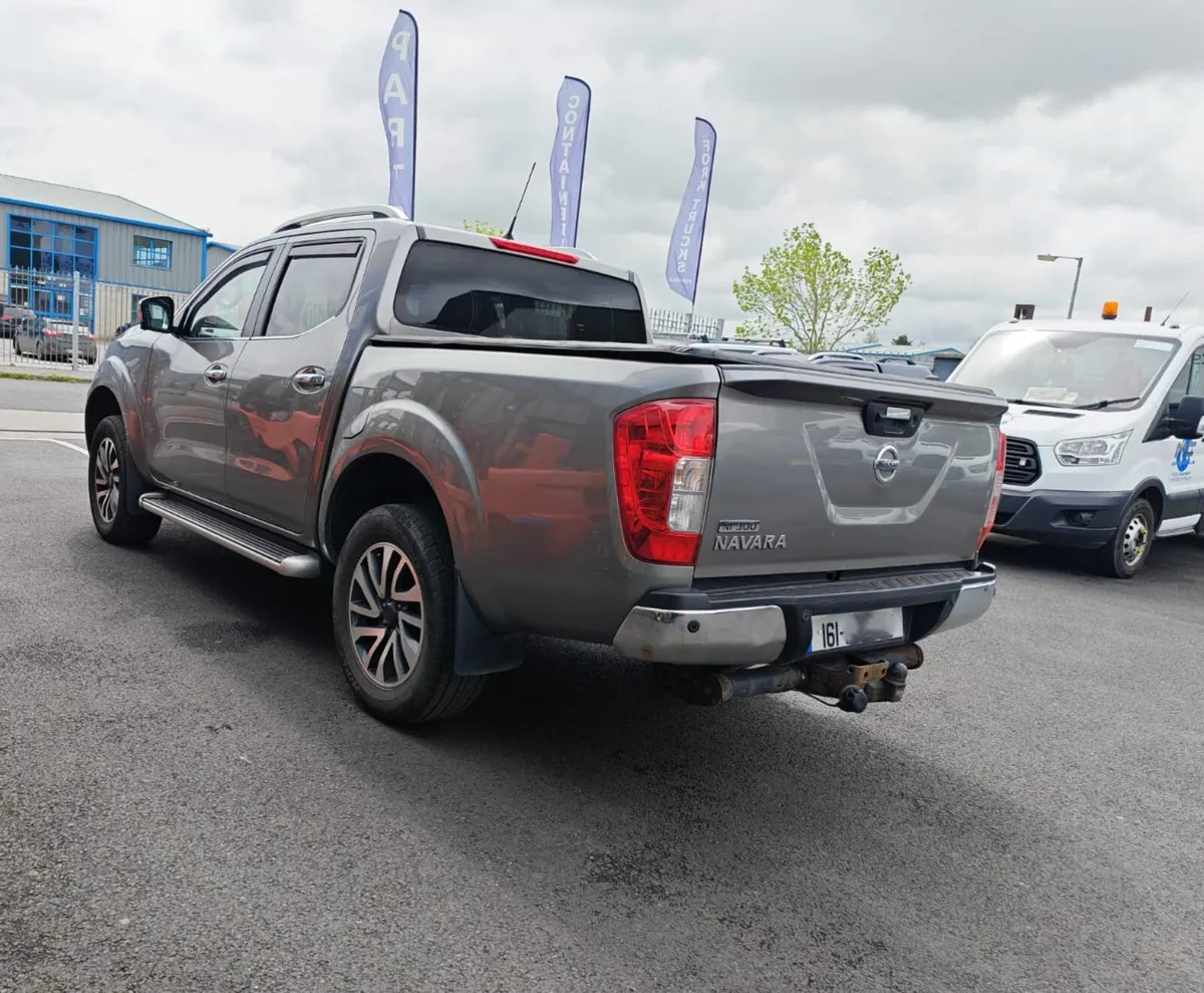 For Sale: Nissan Navara 4x4 - Image 3