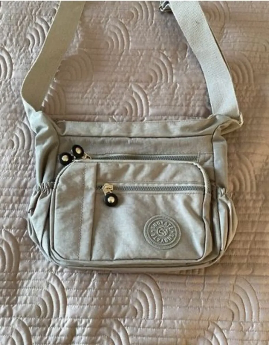 BNWT Grey Satchel Bag - Image 2