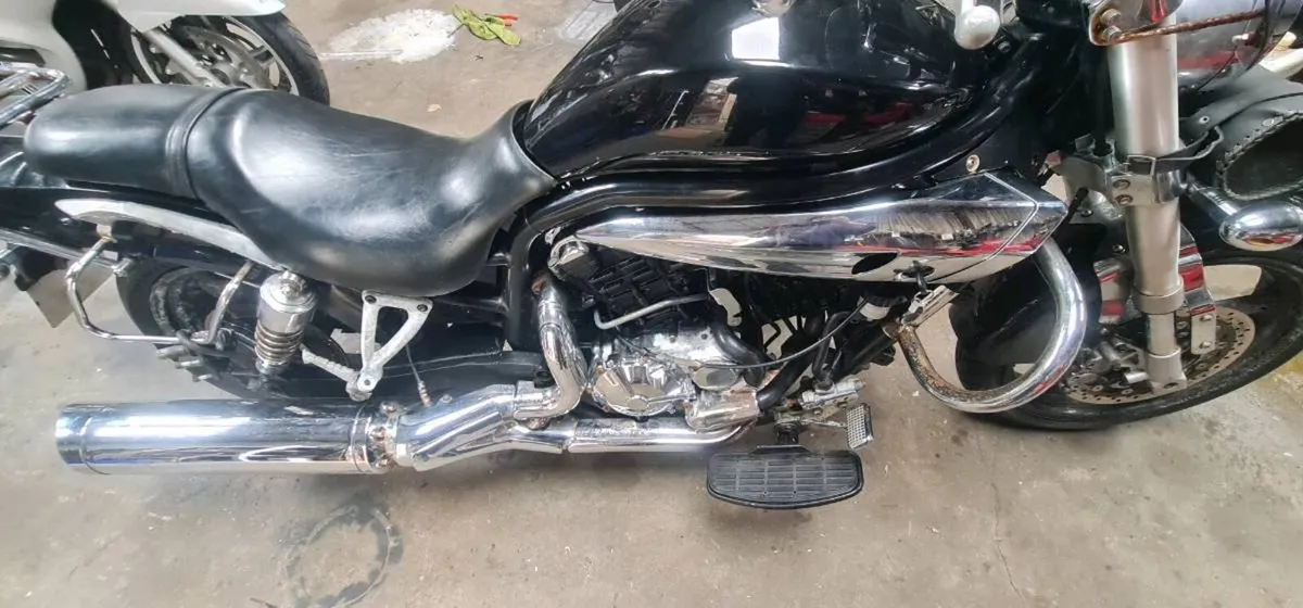 Hyosung gv 650 - Image 4