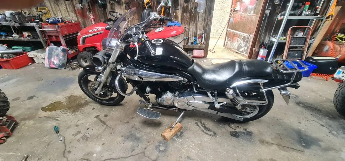 Hyosung gv 650 - Image 2