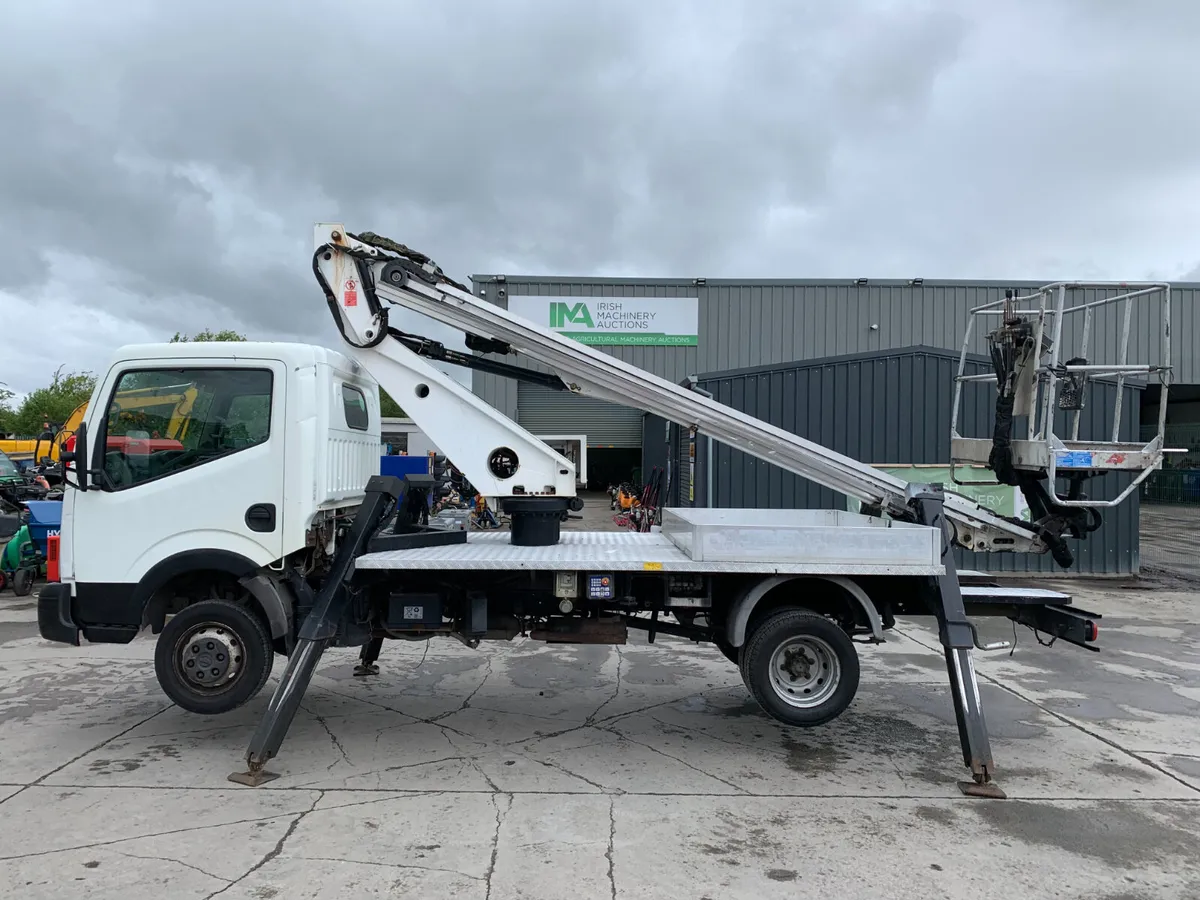 2016 NISSAN CABSTAR OIL & STEEL CHERRY PICKER - Image 2