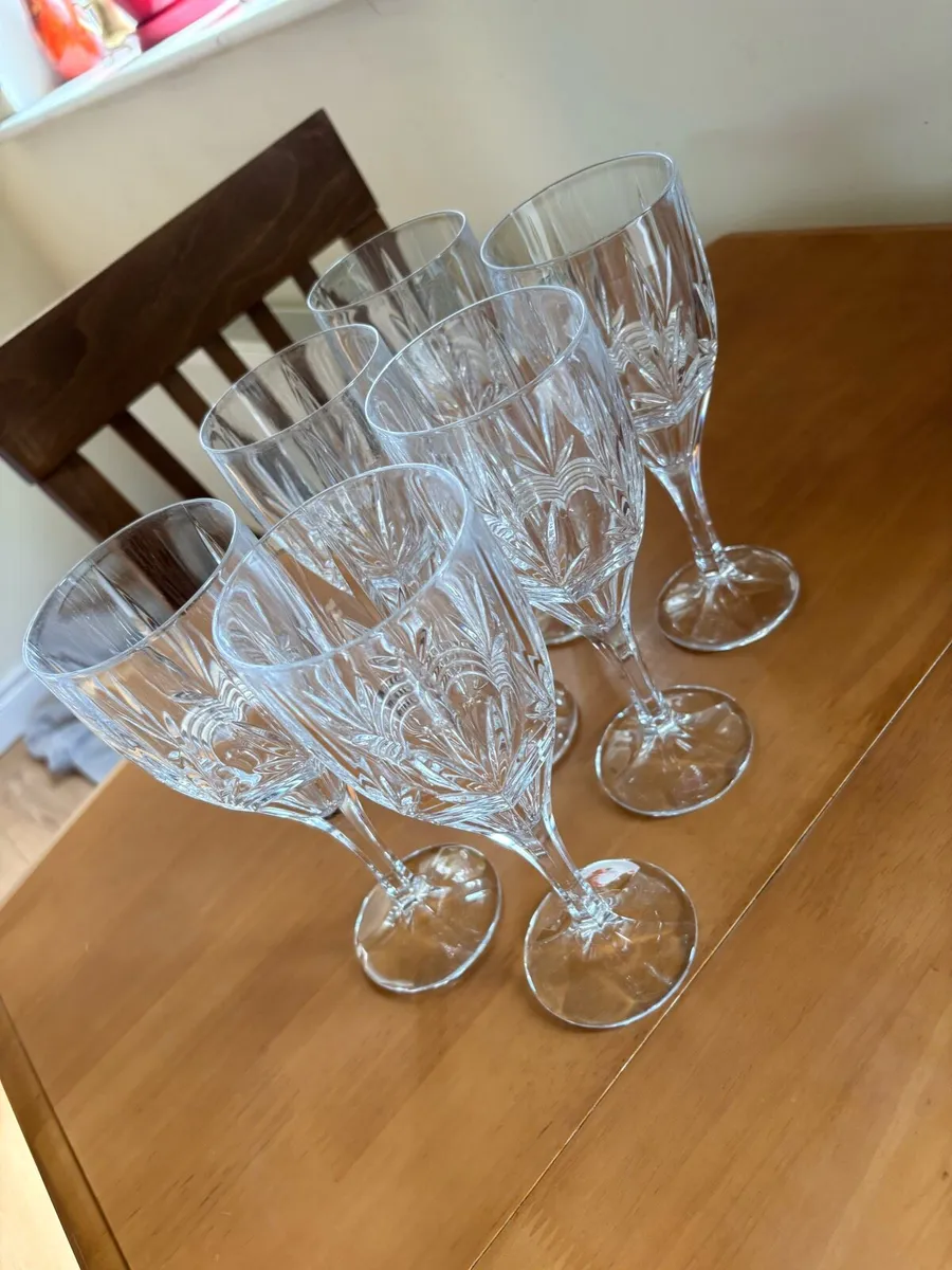 Galway crystal wine glasses - Image 1