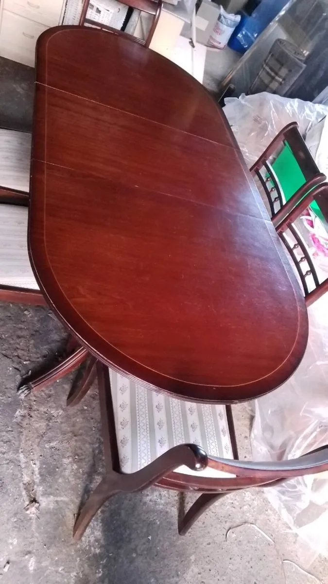 Dinning table and 6 chairs - Image 1