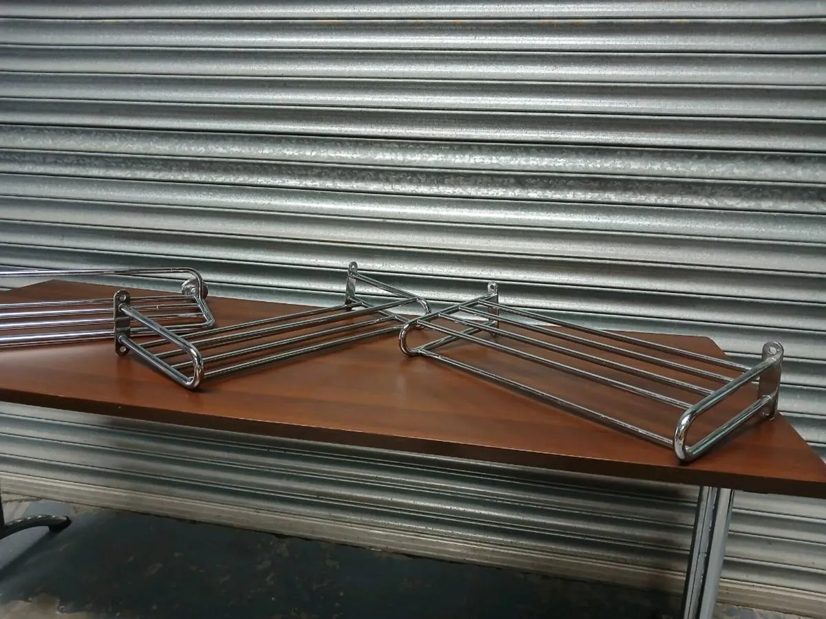 Hotel grade chrome towel rails - Image 2
