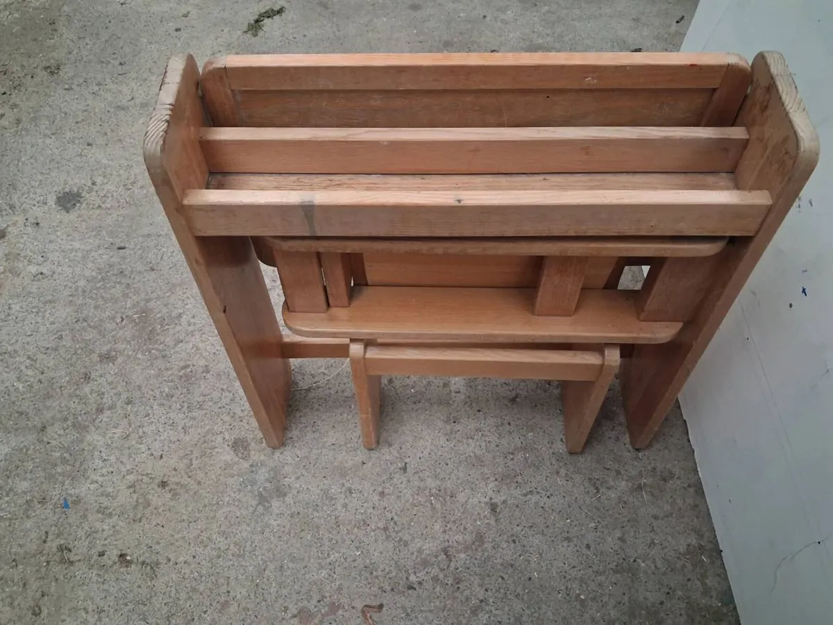 Children's desk - Image 4