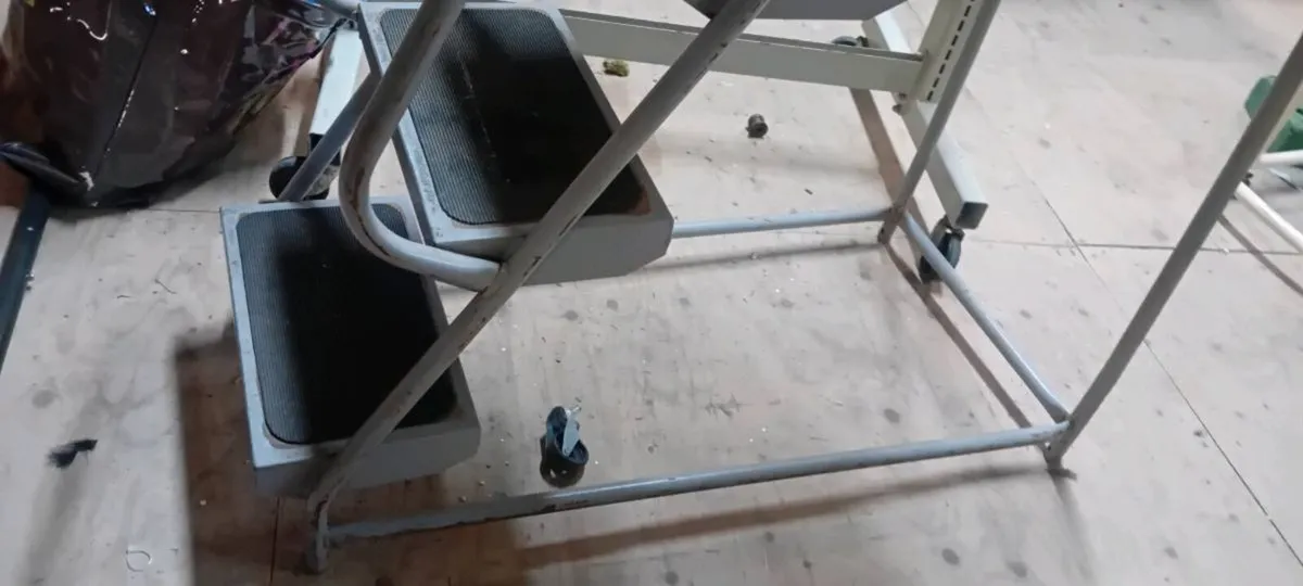 Metal Steps With Guard Rail - Image 3