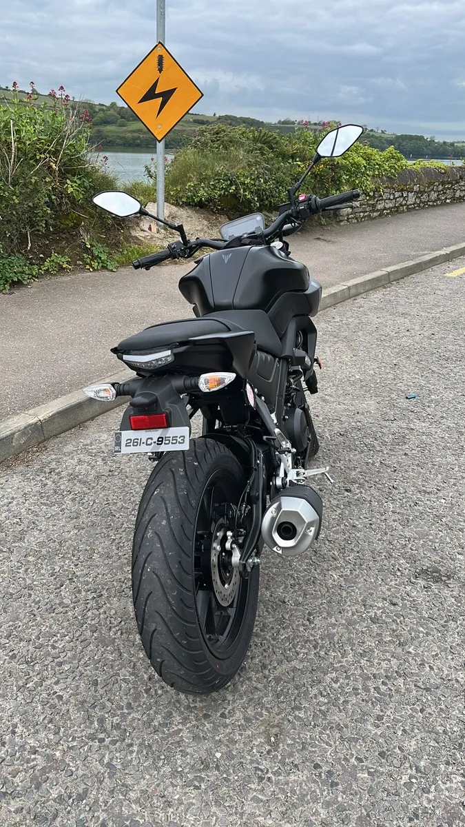 Yamaha mt 125 - Image 2