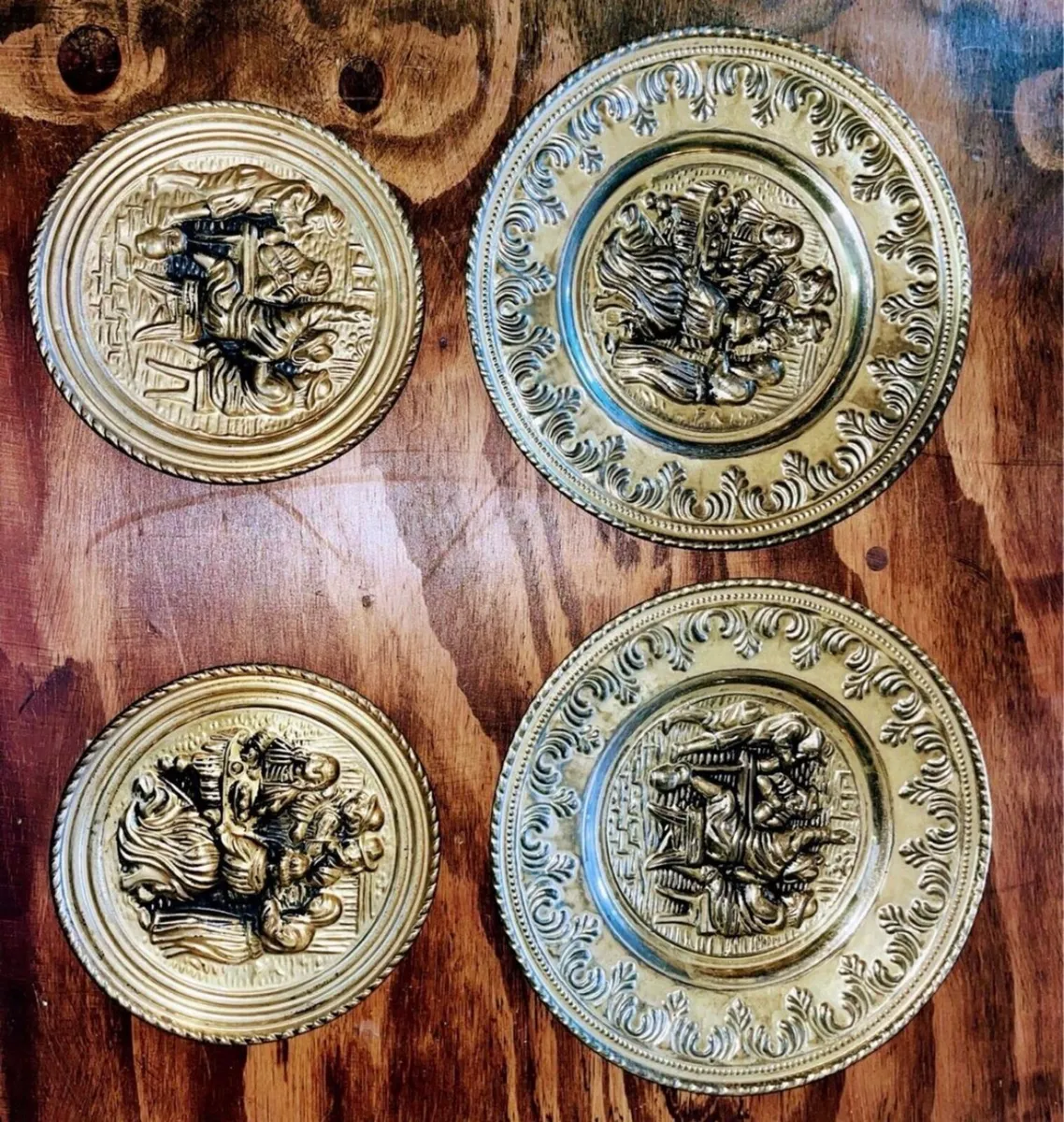 1960s brass embossed wall plates - Image 3