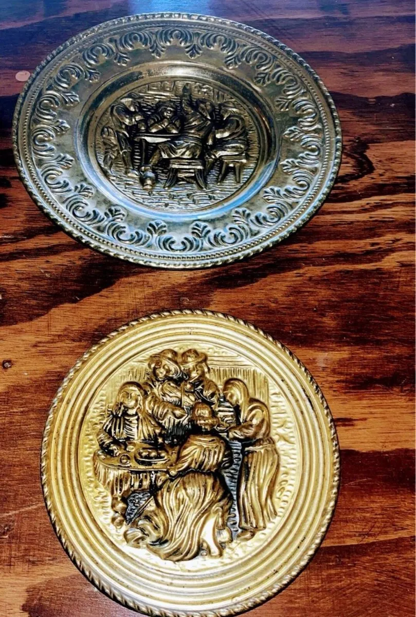 1960s brass embossed wall plates - Image 2