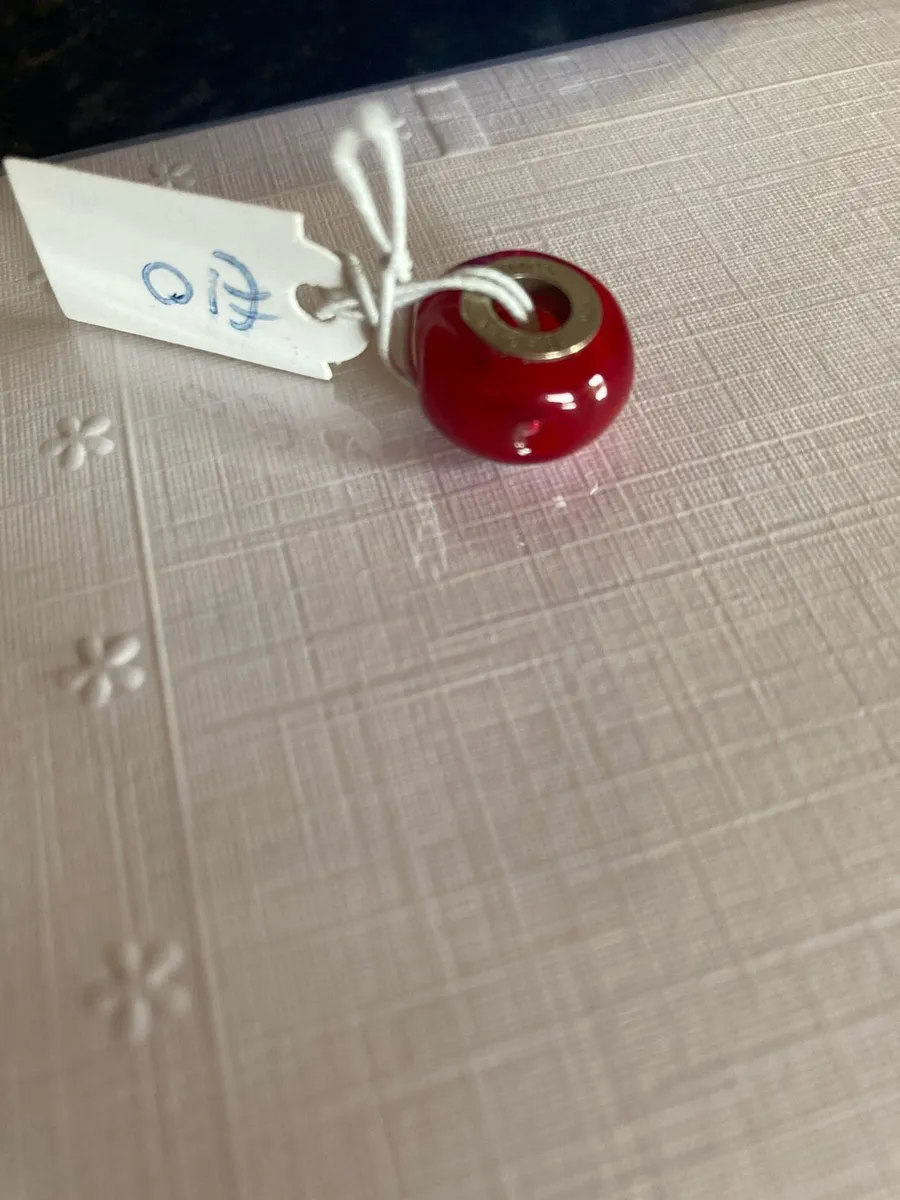 Sterling Silver mount Marano glass charm - Image 1