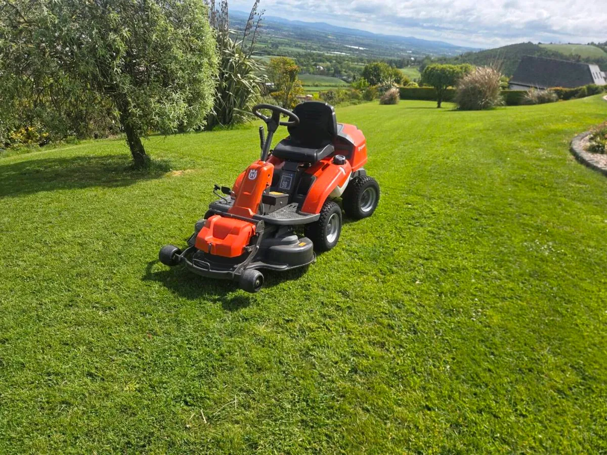 Husquvana lawnmower for sale - Image 1