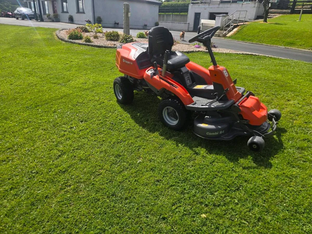 Husquvana lawnmower for sale - Image 3