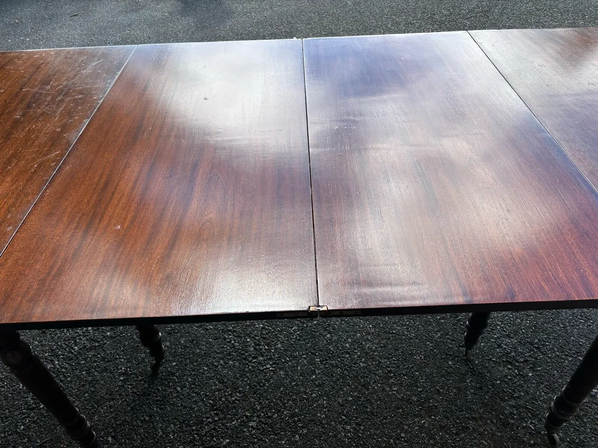 Mahogany dining table - Image 4
