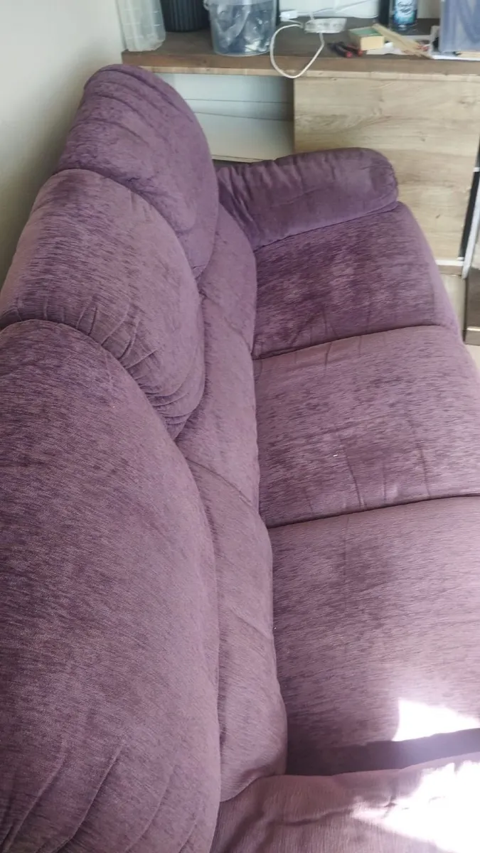 Recliner sofa  free to take away - Image 3