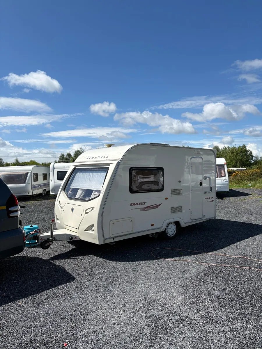 Avondale Dart SUPERLIGHT 2 Berth Caravan - Image 1