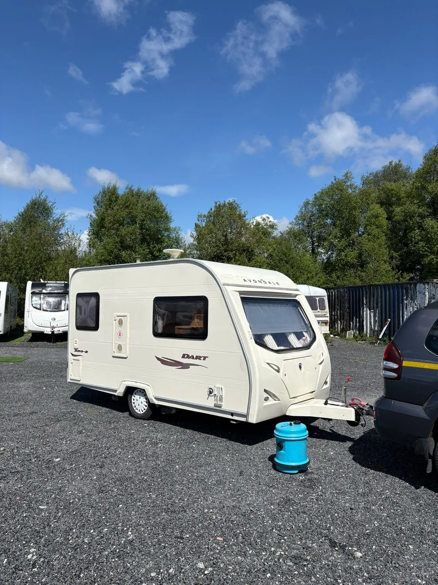 Avondale Dart SUPERLIGHT 2 Berth Caravan - Image 2