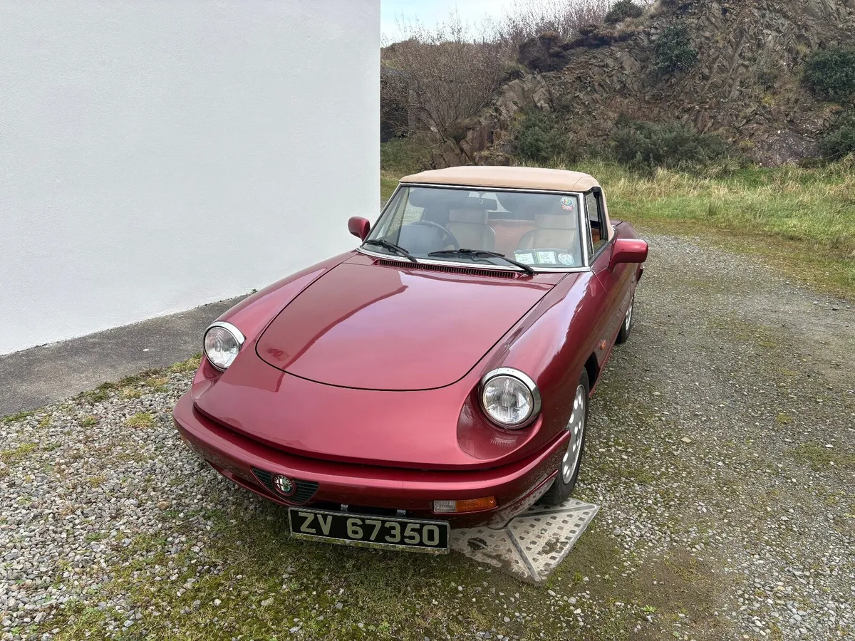 Alfa Romeo Spider 1990 - Image 4