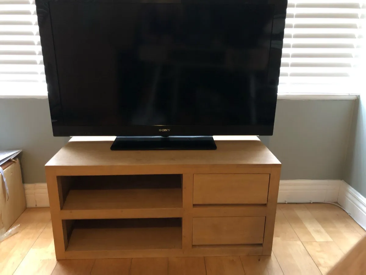 TV unit - Image 1