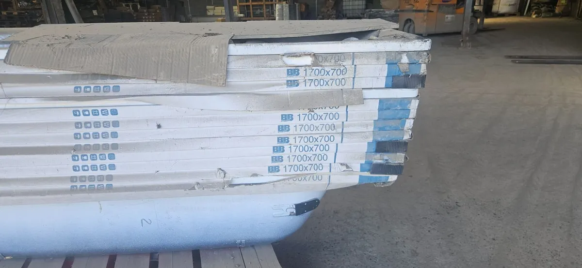 Steel Baths to clear - Image 2
