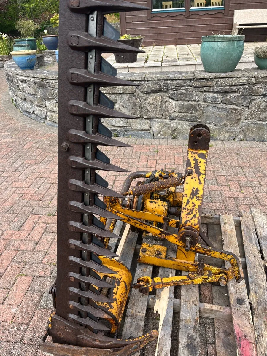 Pierce fingerbar mower - Image 3