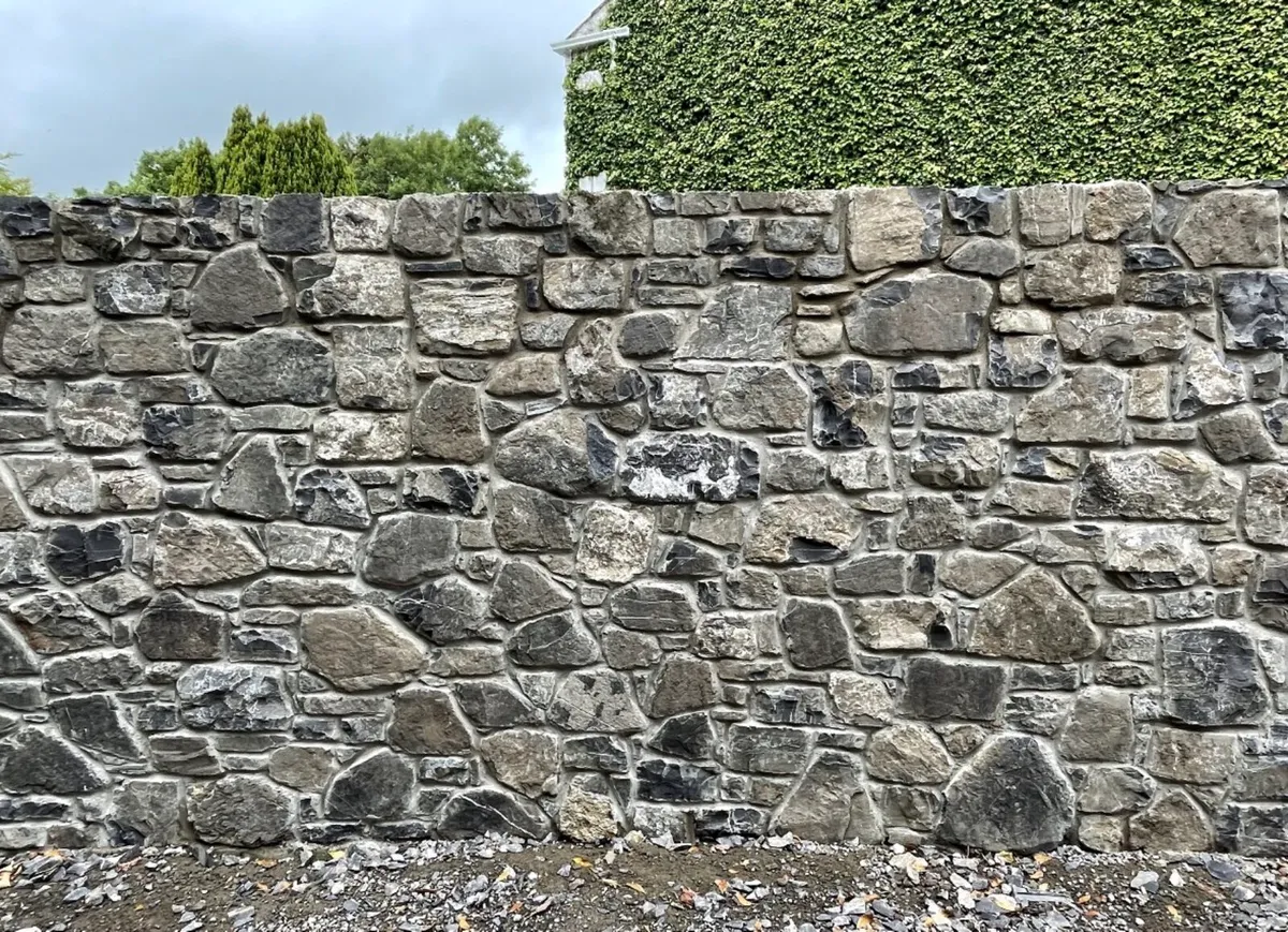 Blue limestone - Image 3