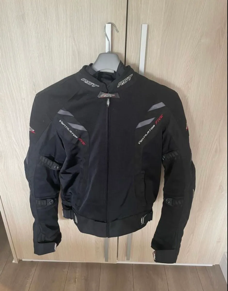 Rst jacket/trousers - Image 1