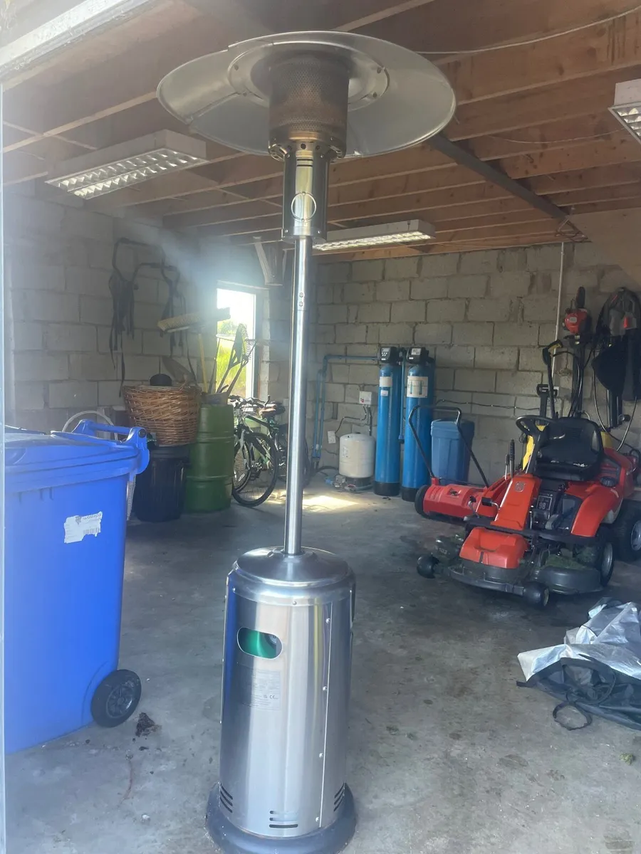 Outside Gas patio heater - Image 2