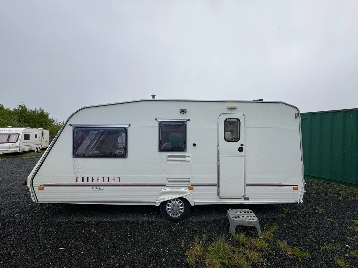 Abi Manhattan 4 Berth Caravan For Sale - Image 3