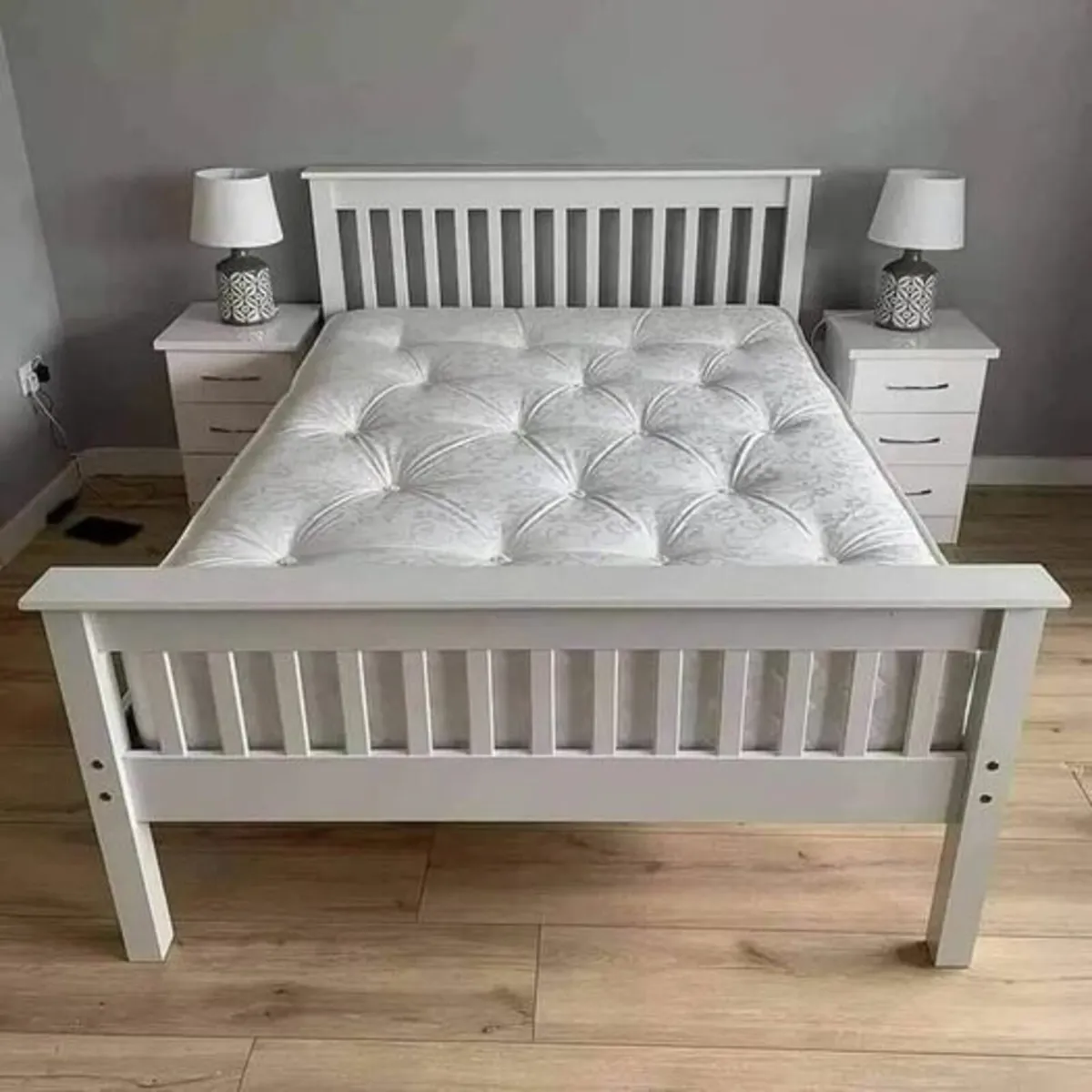 DOUBLE BEDS - Image 2