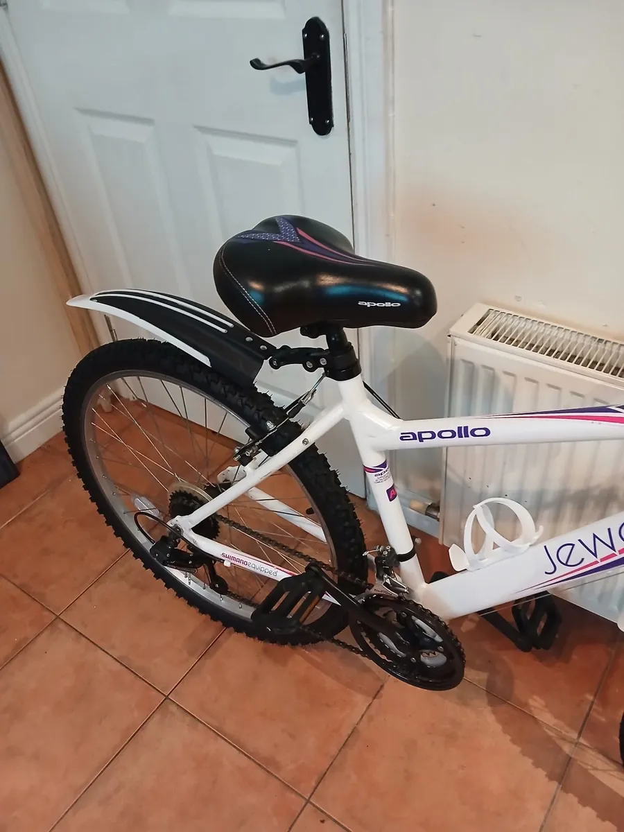 Bicycle - Image 4