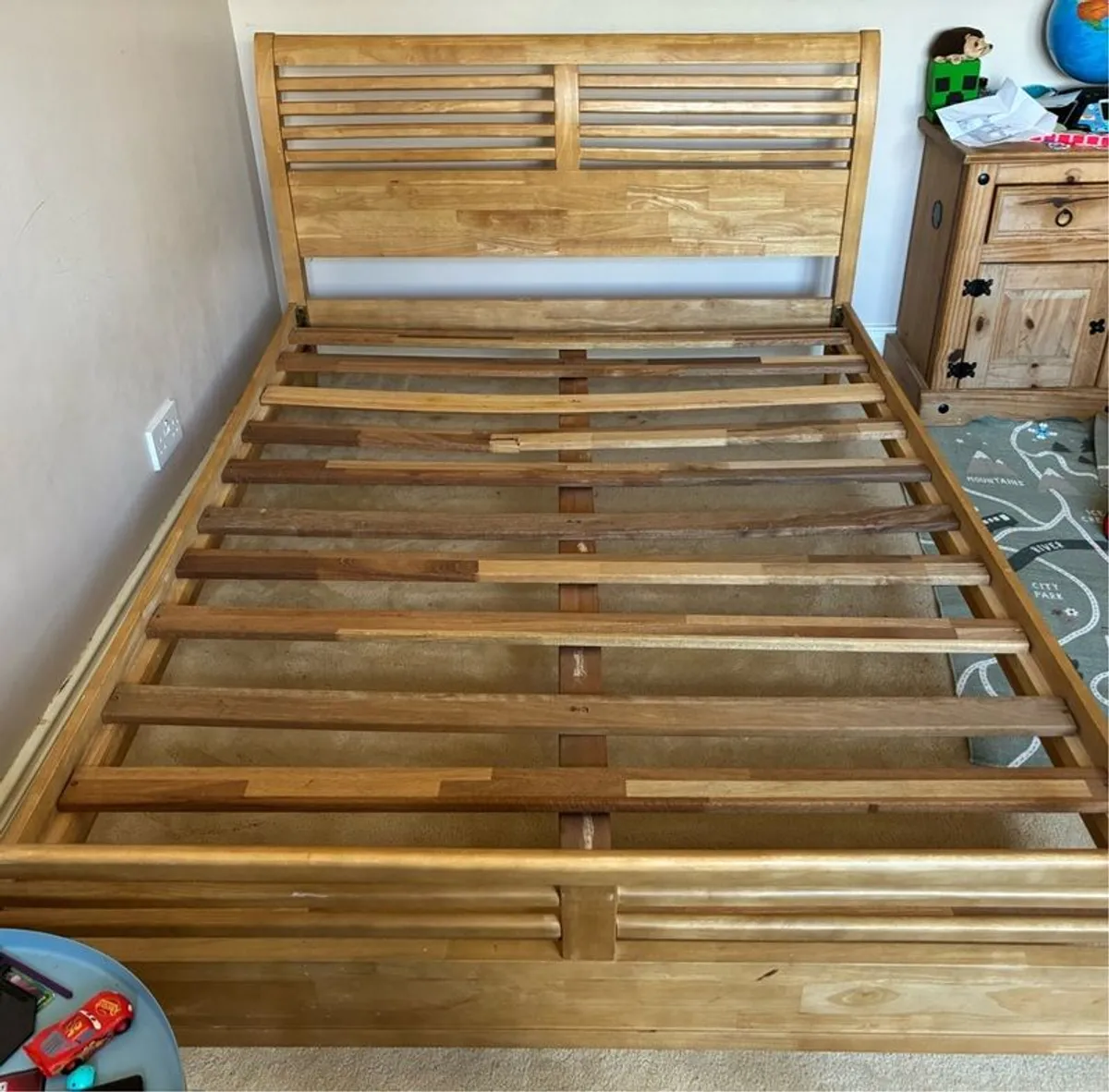 Double Bed - Image 2