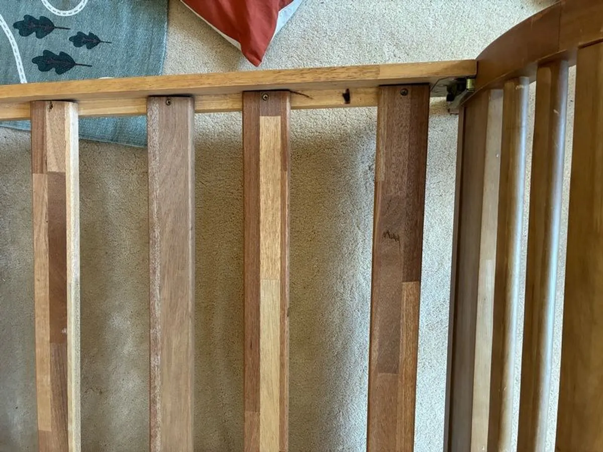 Double Bed - Image 3