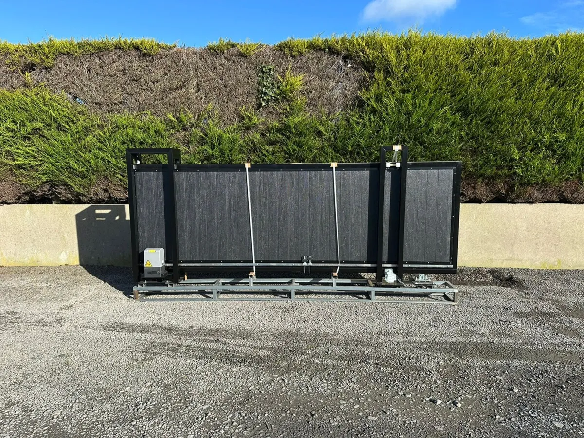 New 4m Electric Cantilever Gate **Online Auction** - Image 1