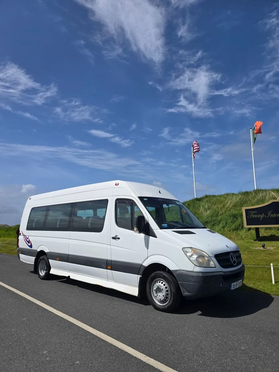 Mercedes sprinter bus - Image 3