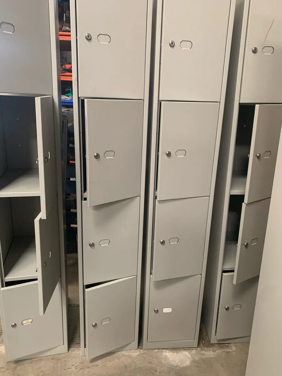 Bisley Lockers - Image 1
