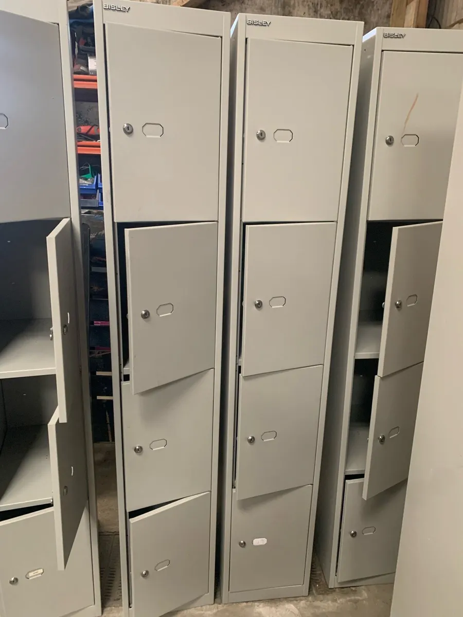 Bisley Lockers - Image 2