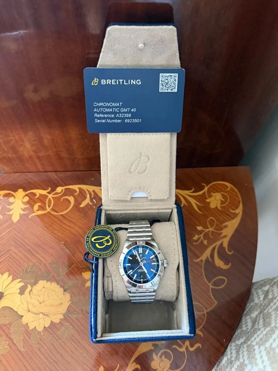Breitling Chronomat Automatic GMT 40 - Image 4