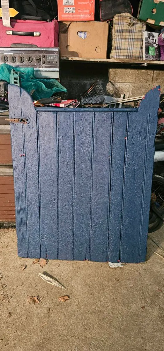 Antique half door - Image 2