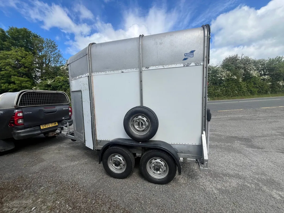 Horse box - Image 3
