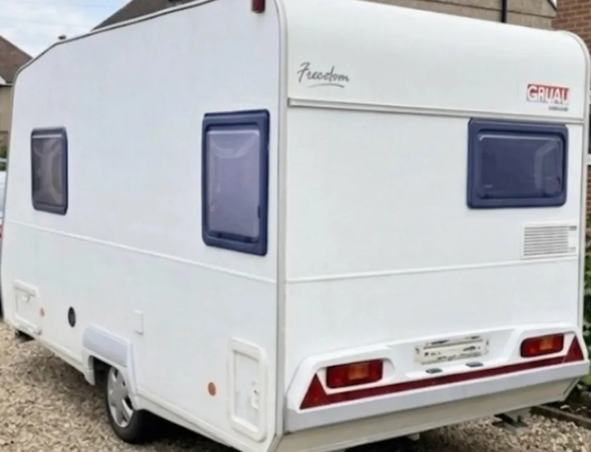 Caravan - Image 1