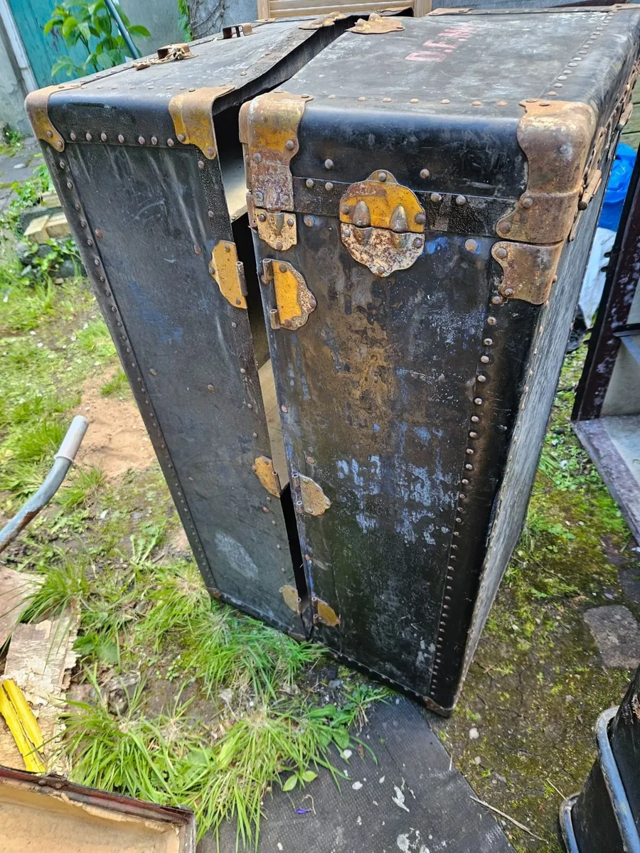 Vintage Antique Steam Theatre Trunk - Image 4