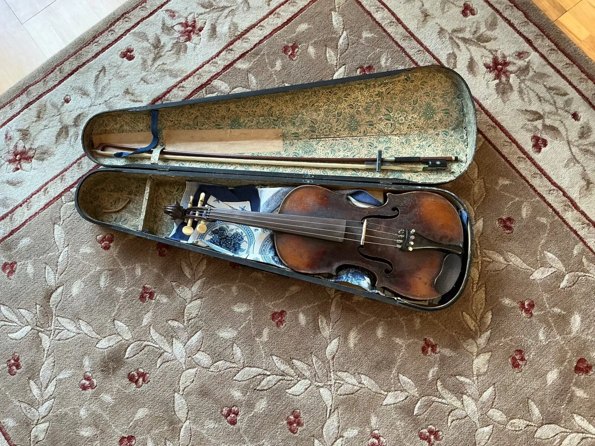 Violin for sale - Image 1