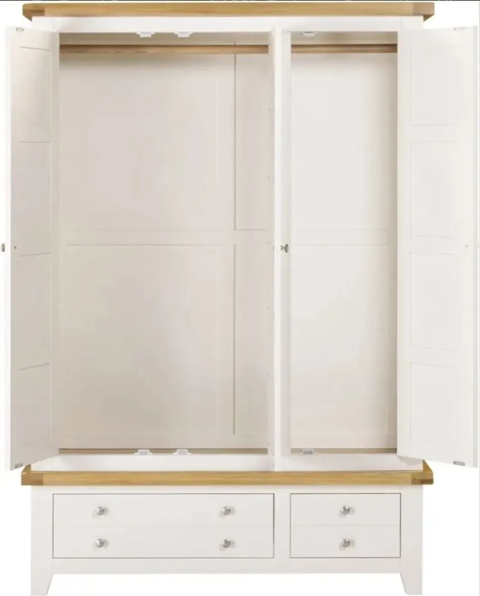 Windsor 3 Door 2 Drawer Wardrobe Ivory Oak - Image 2
