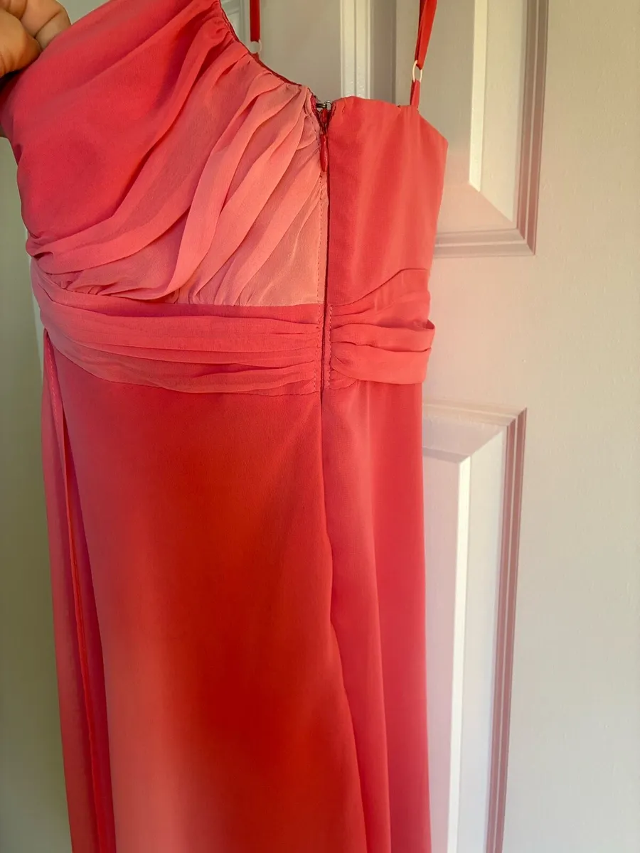 Ladies Wedding Outfit with Wrap,Shoes & jewellery - Image 4