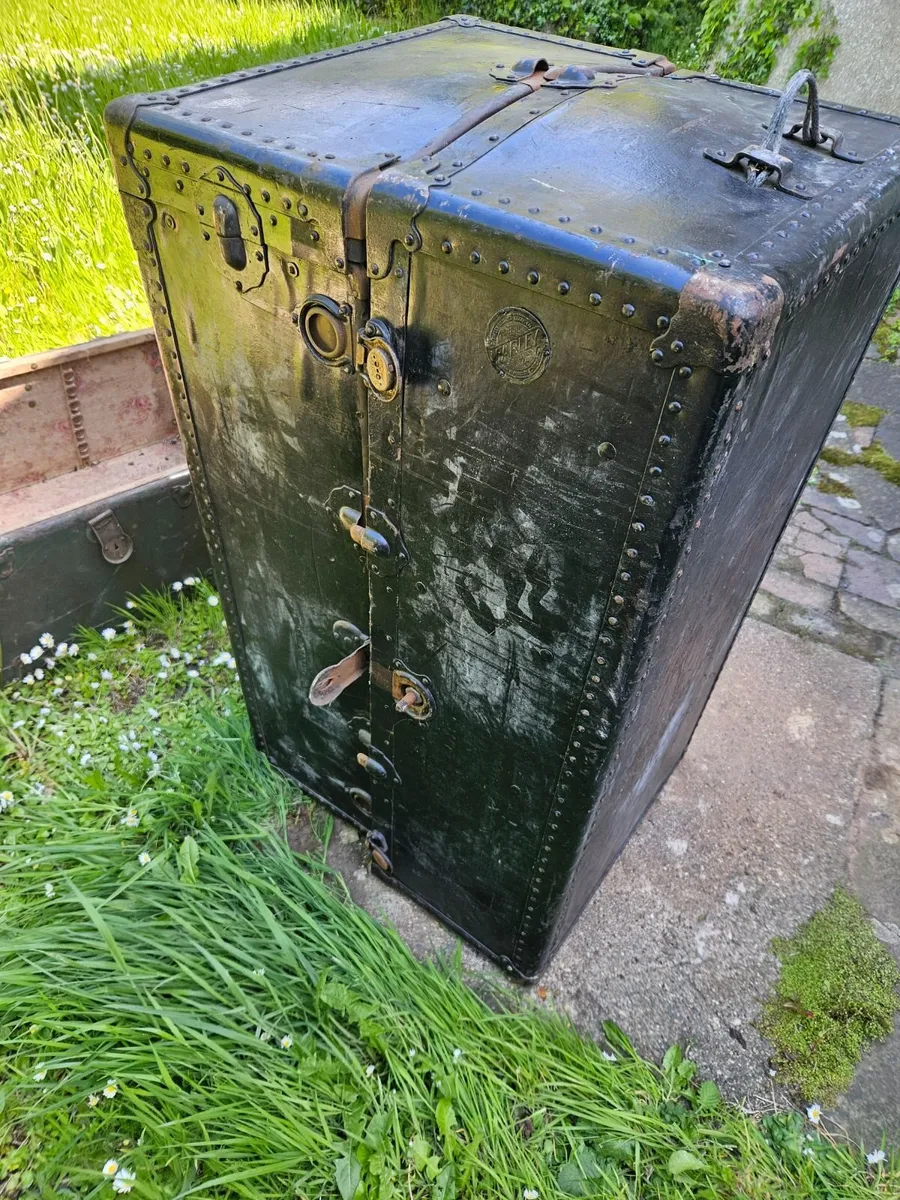 Vintage Antique Steamer Theatre Trunk - Image 1