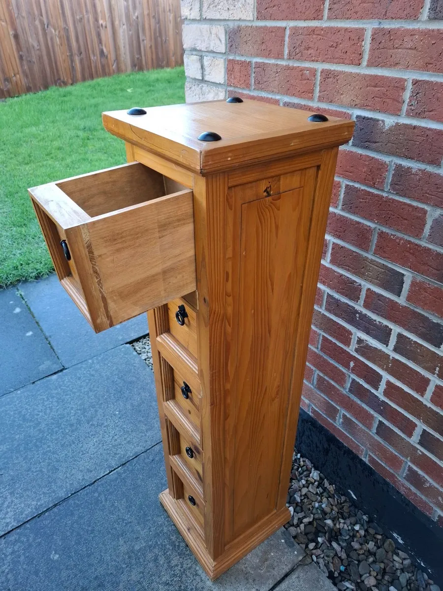 Mexican Pine CD unit - Image 1