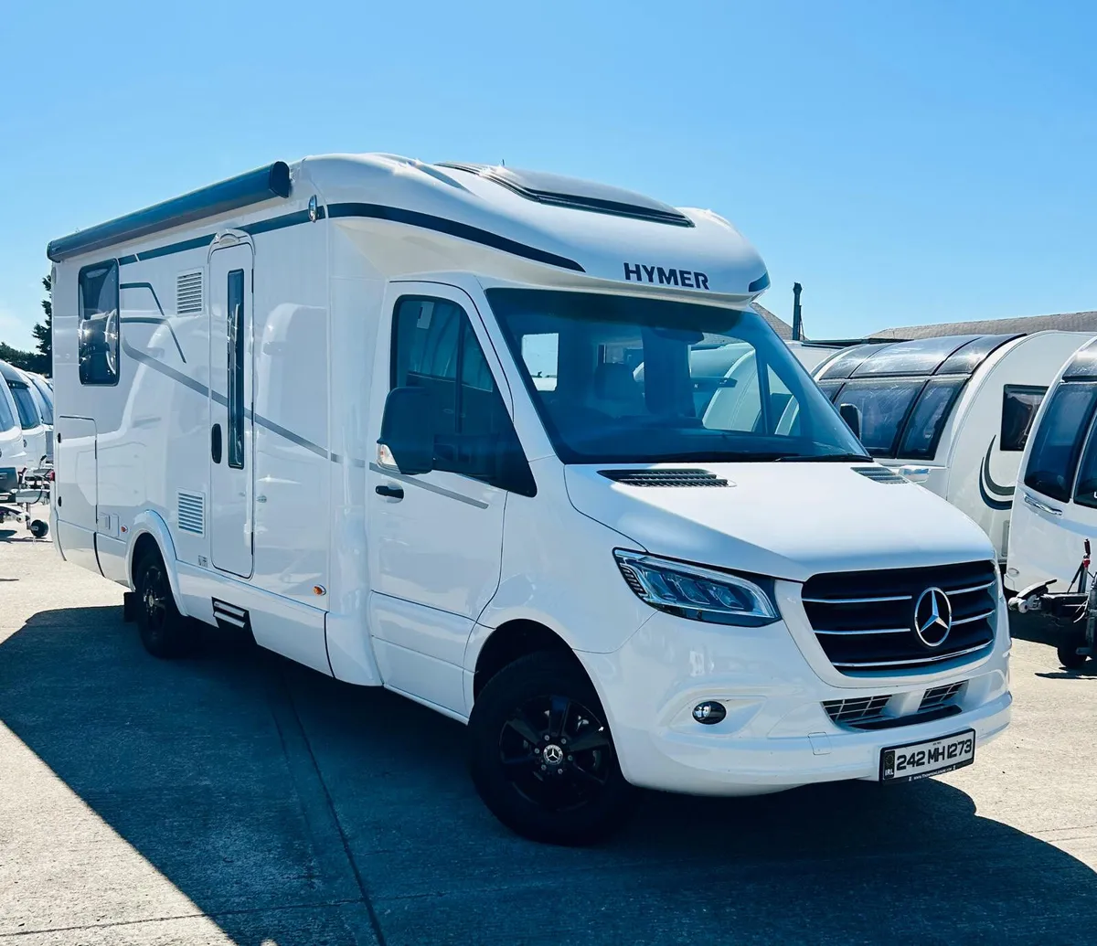 2024 Hymer T695 - Image 2