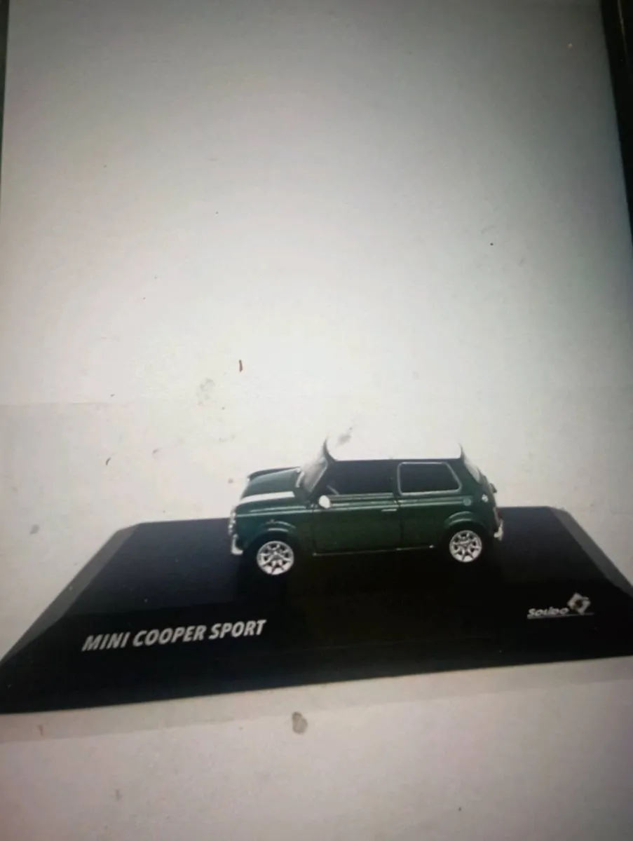 SOLIDO 1-43 SCALE ROVER MINI COPPER  RALLY CAR. - Image 3