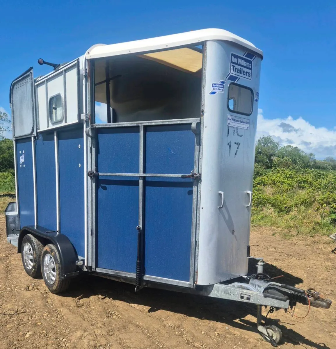Ifor williams 510 Horsebox 2008 - Image 1