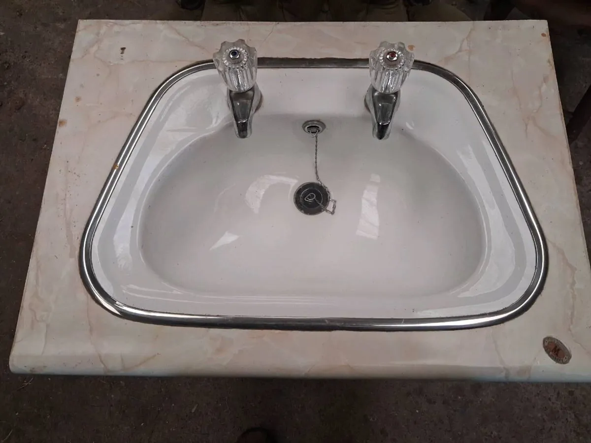 enamel white sink - Image 1